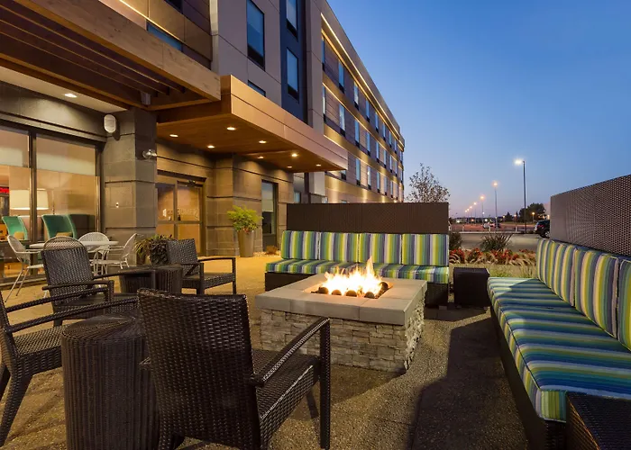 Home2 By Hilton 3* Fargo